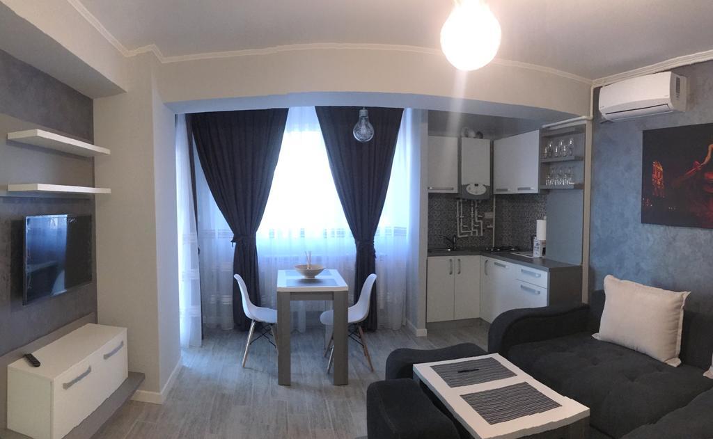 Arthemis Apartment ママイア エクステリア 写真